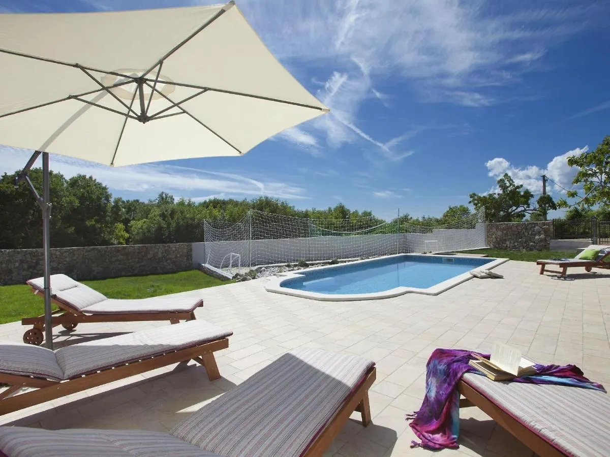 Attractive Villa With Private Swimming Pool Beach Volleyball And Fenced Garden Diminići